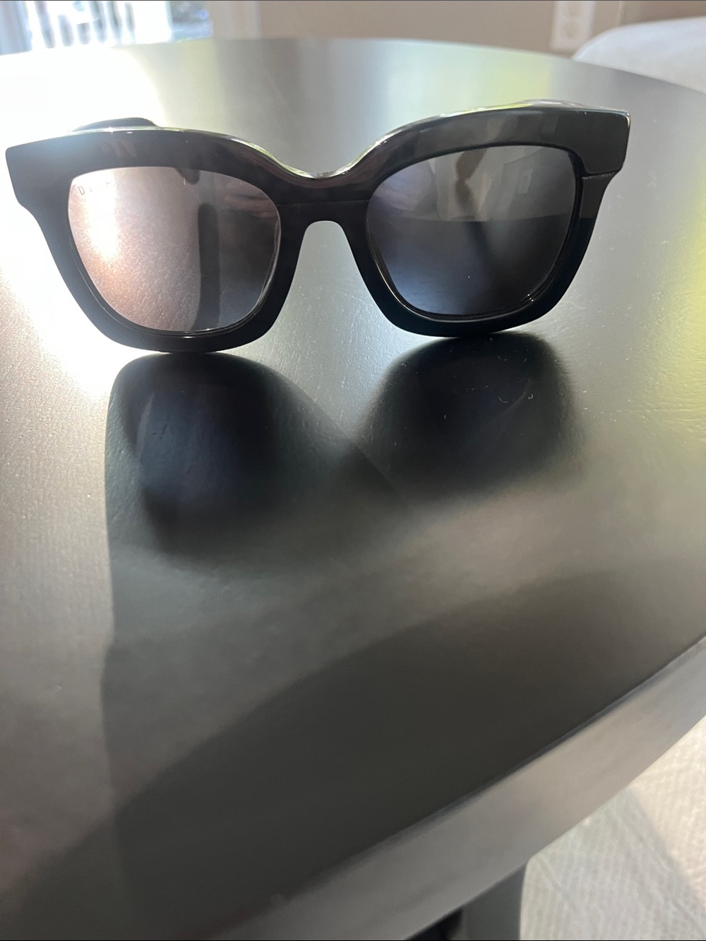 Diff Eyewear Black Thick Frame Sunglasses